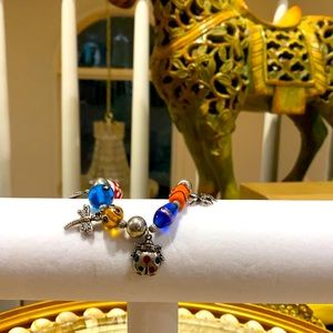 🐛 🕷 bug bracelet